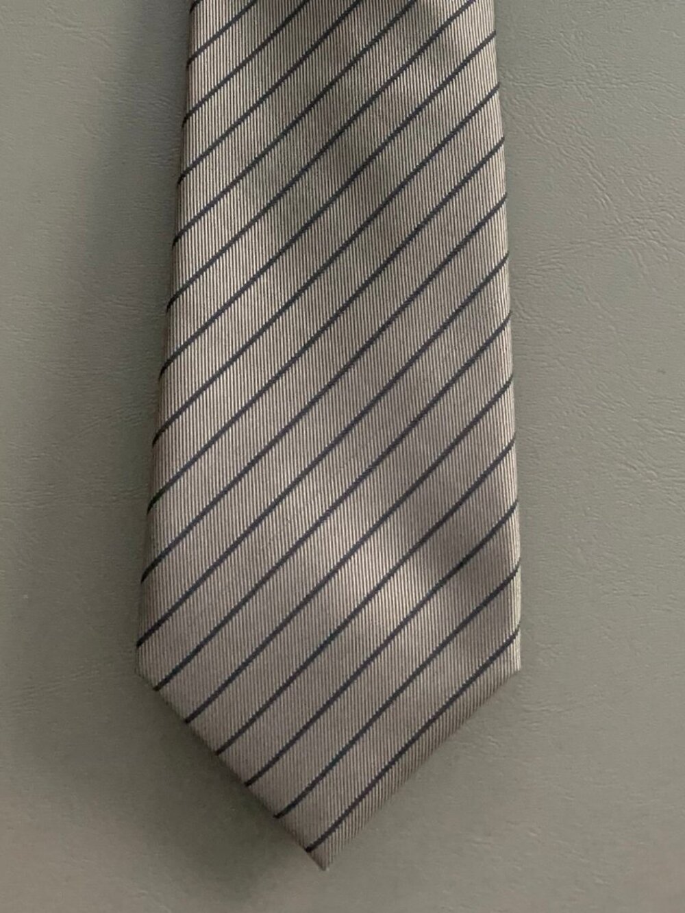 Alfani Men's Slim 2.75'' 100% Polyester Neck Tie, Taupe Tyri Stripe